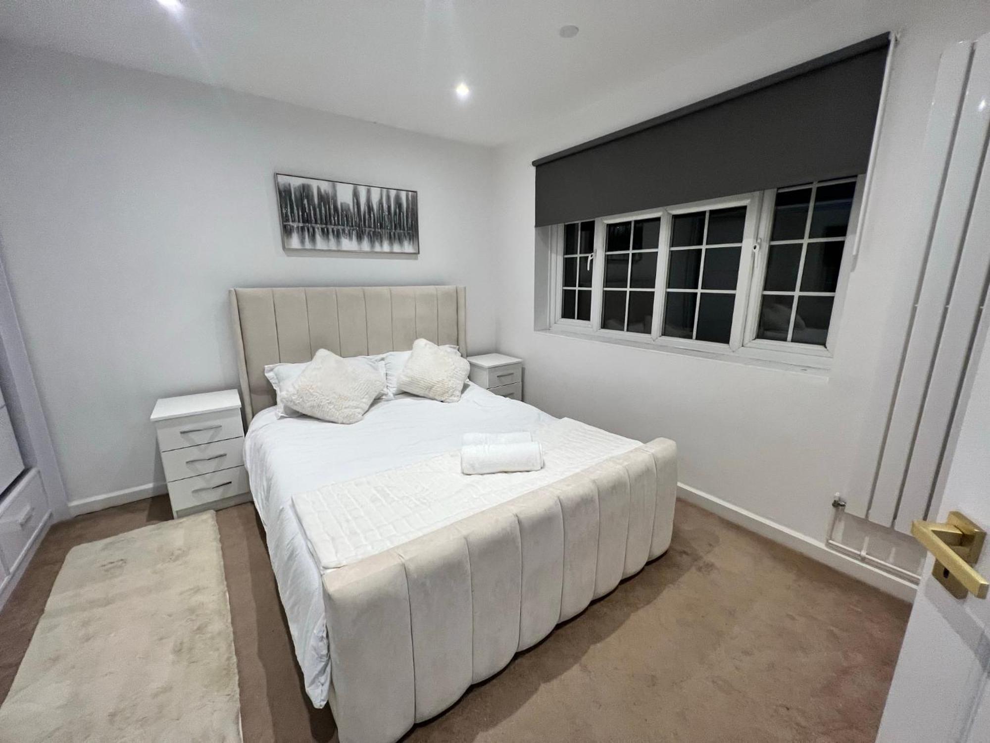 Premium Private Apartment Minutes To Central London Exterior foto